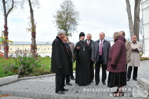 http//www.kprf.ru/images/83147-115.jpg